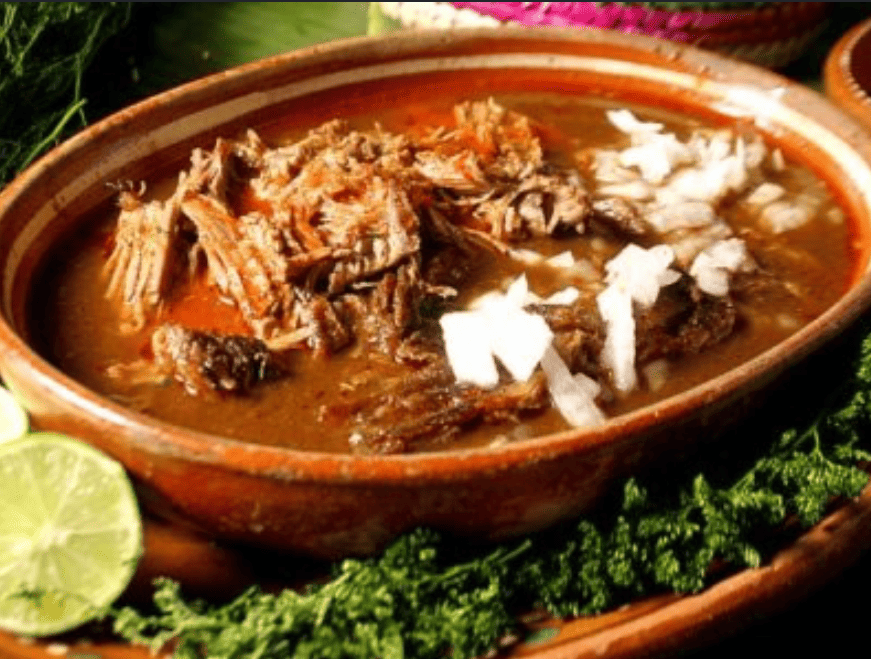 Plato de Birria con carne