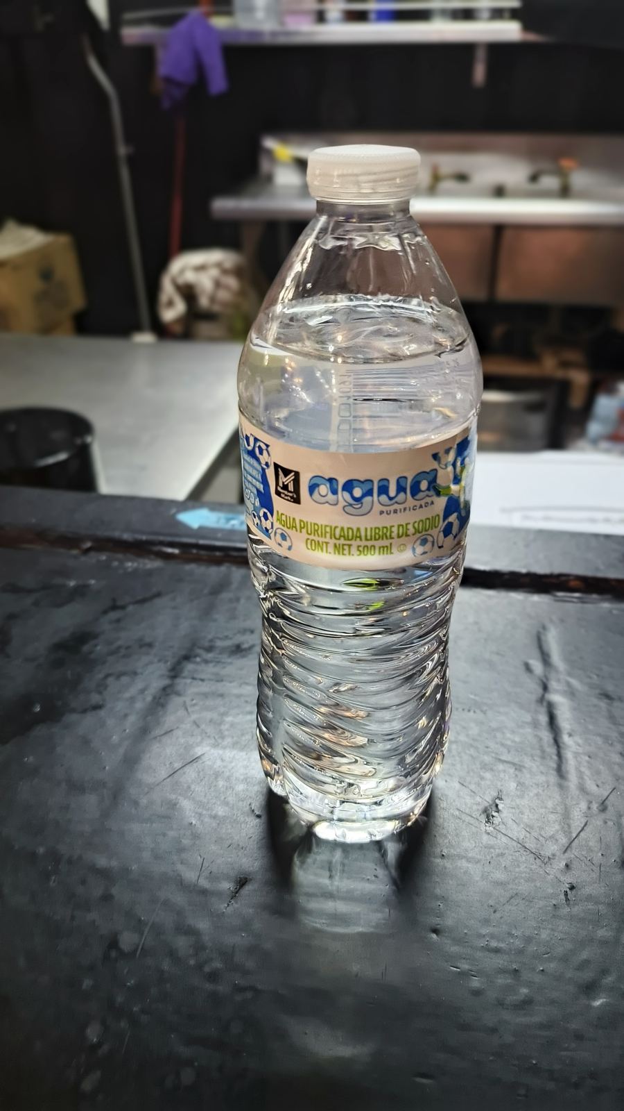 Agua embotellada